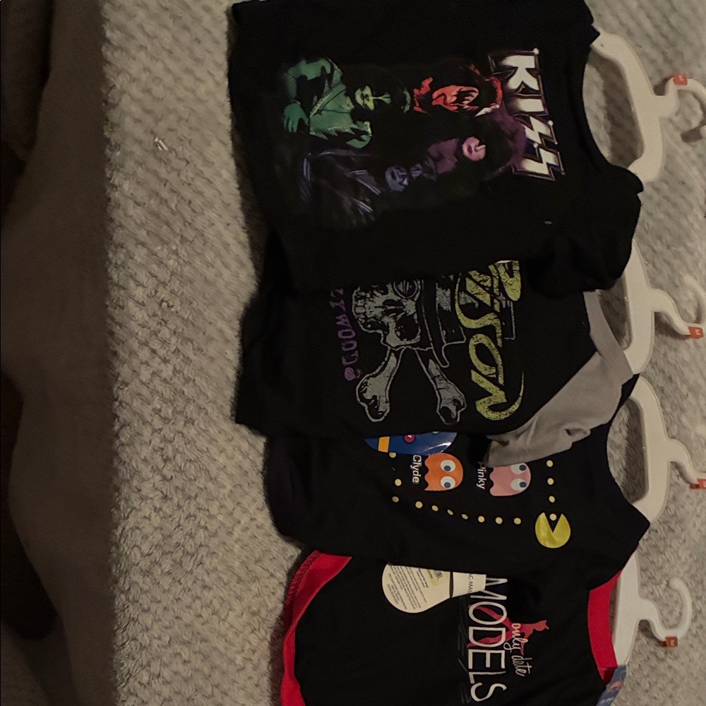 Dog medium bundle tees